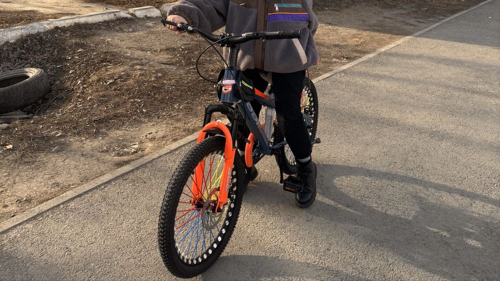 Продам велосипед детский диаметр колес 20