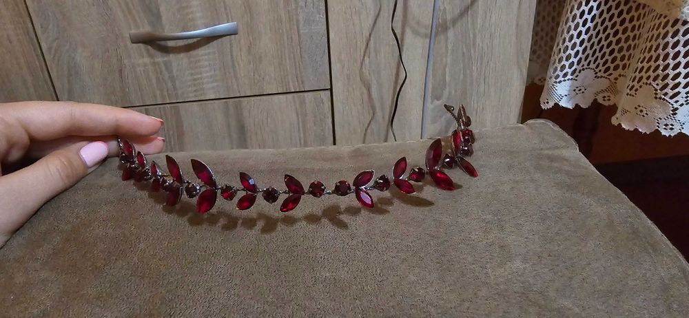 Украси за коса различни