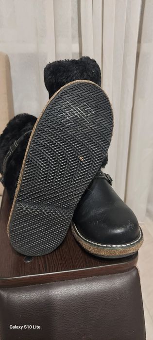 Продам унты детские 34 размер