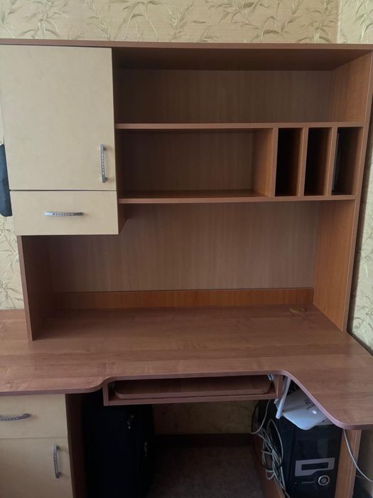 Компьютерный столик