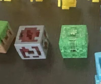 Обменяю фигурки Kinder JOY Minecraft