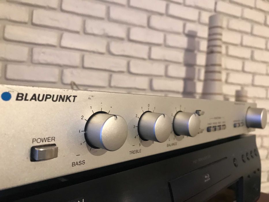 Blaupunkt PA-240 preamplificator