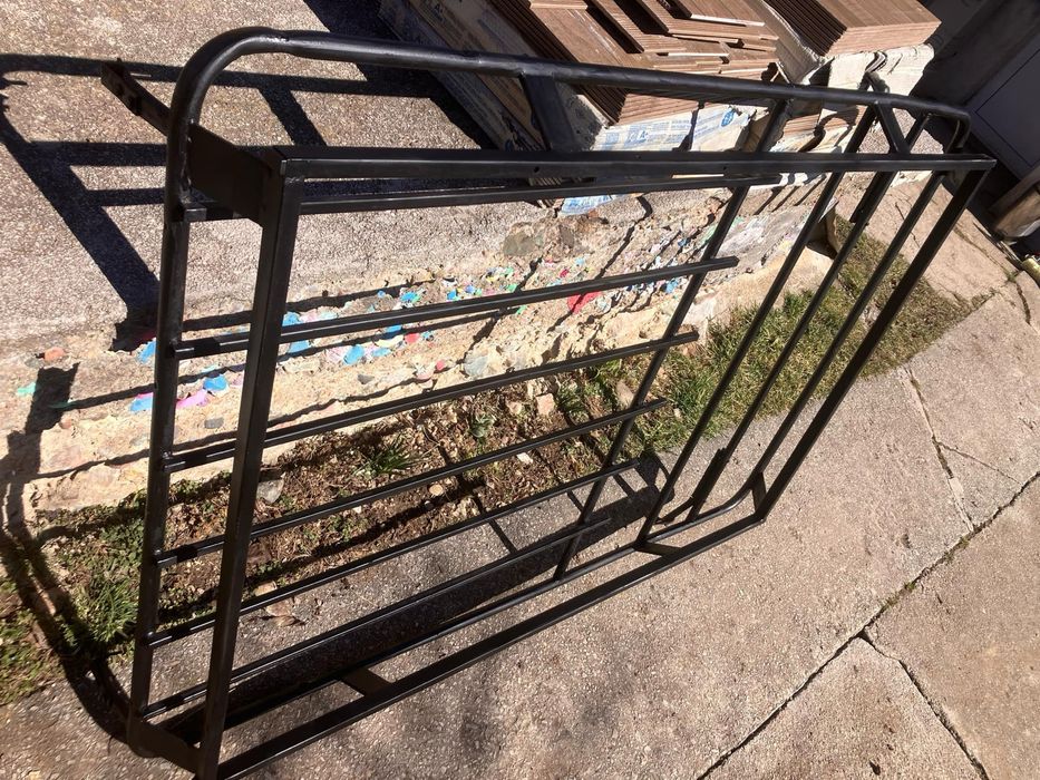 Железен багажник за daihatsu feroza