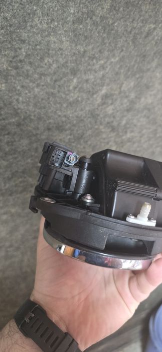 Задна камера за пасат б8, работеща е и ми е излишна !