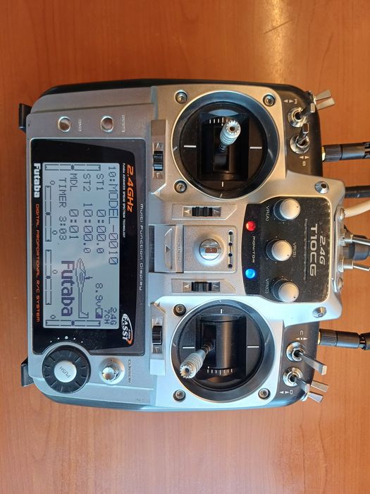 Radiocomanda FUTABA T10CG + modul telemetrie ACS S3D T2.4