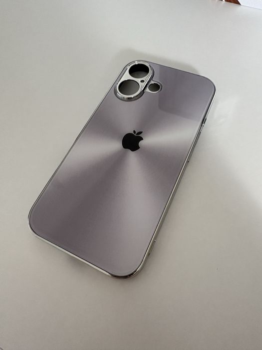 Huse/Carcase iPhone 16
