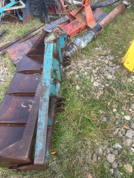 Lamă spate tractor  2 metri lungime