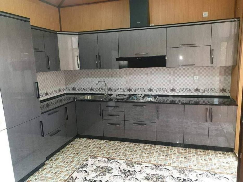 Mebil na zakaz ustanofka