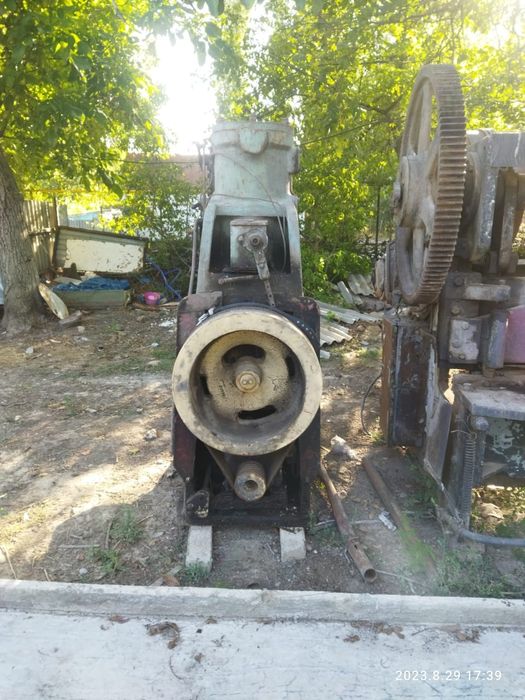 Пневматический молот кузнечный