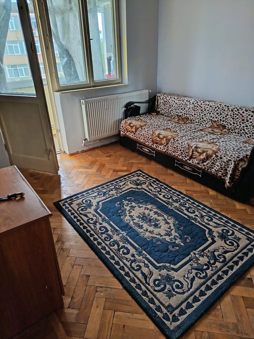 Apartament de închiriat