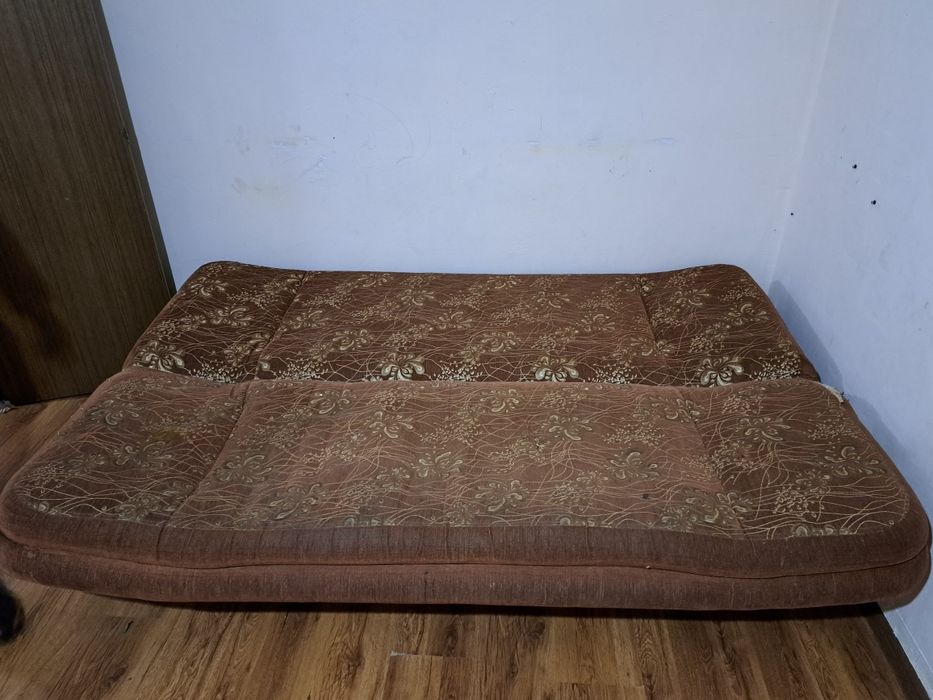 Отдам даром 2 кресло, 1 диван