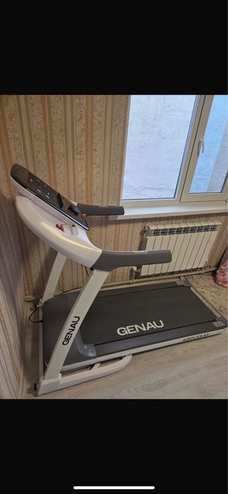 Бегтвая дорожка GENAU AirFlex A8