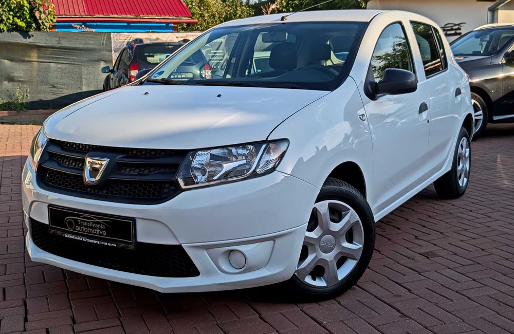 Dacia Sandero 2015