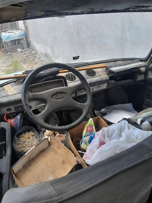 Jiguli 01 zapchasga73yil nomer va texpasp.siz  gaz baloni bor65
