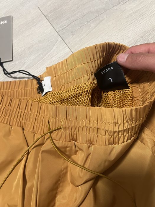 Къси панталони Rhude