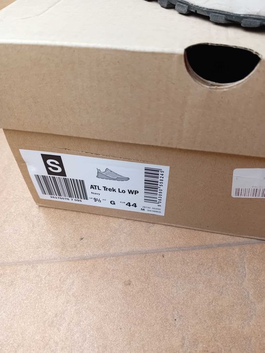 Зимни непромокаеми мъжки обувки Clarks