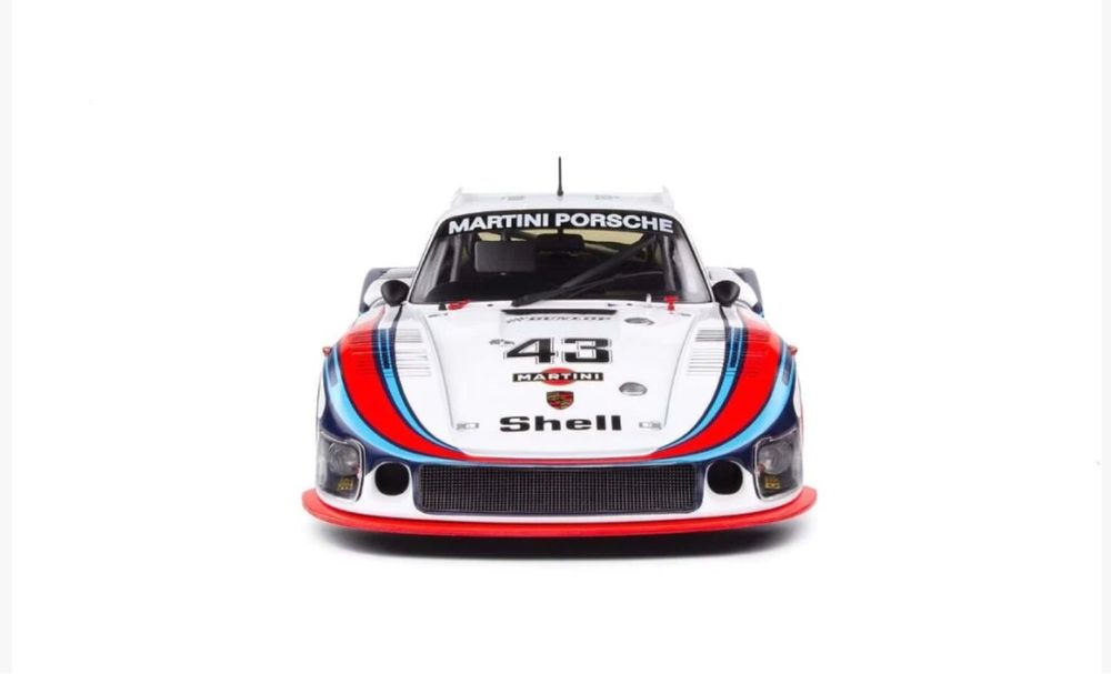 Macheta metalica Porsche 935 Mobidick noua sigilata 27 cm lungime