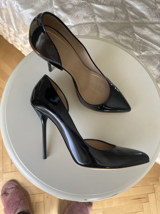Модельные туфли GUCCI  (Италия)
