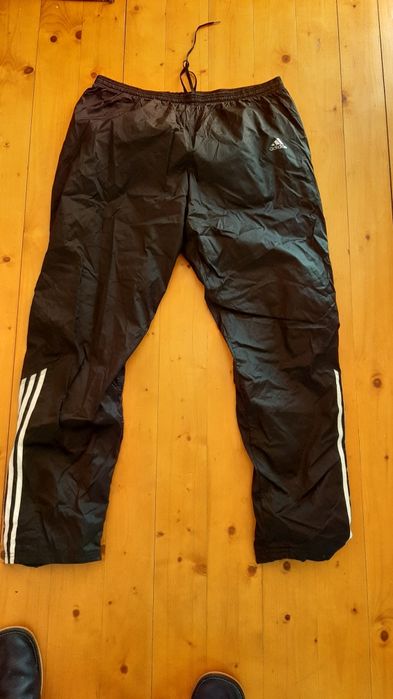 Vand pantaloni (Nike,Adidas, etc) pt.sport/sală originali!