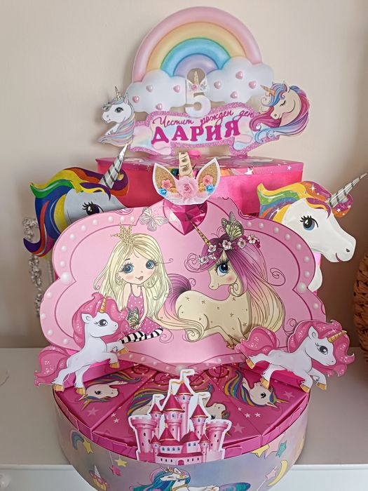 Промоция !Изработка на картонена торта.Цена за едно парче 1лв.Украса з