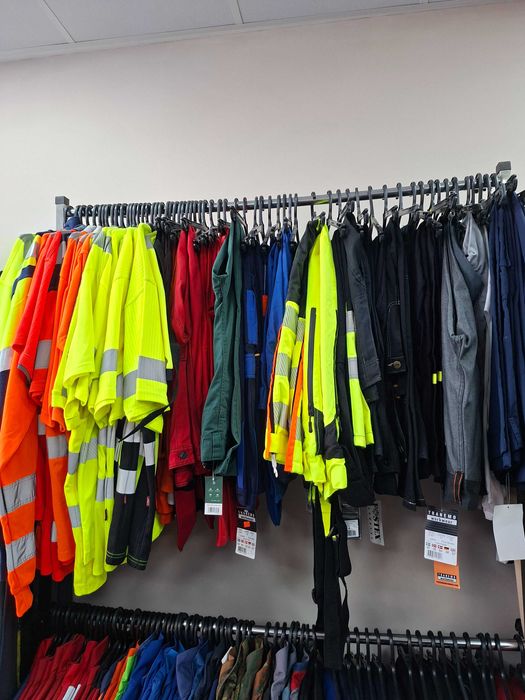 Работни дрехи...