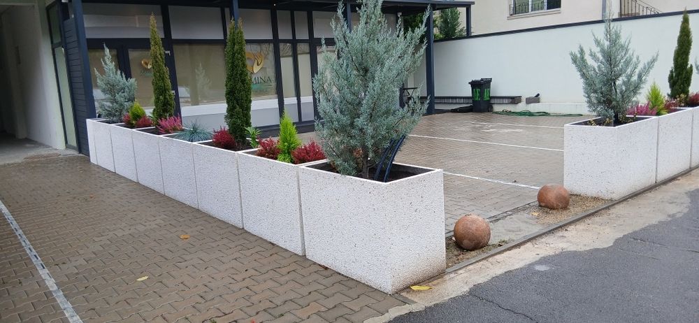 Jardiniere ghivece  mozaic