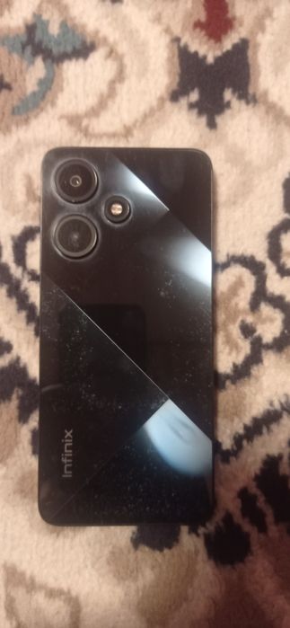 INFINIX HOT 30i sotiladi