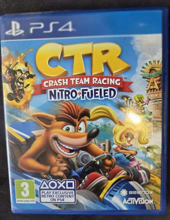 Ps4 Slim 500 с 2 джойстика и 8 игри