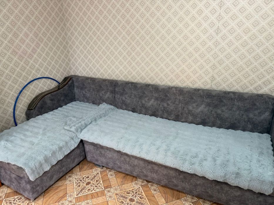 продам диван в хорошем состояний
