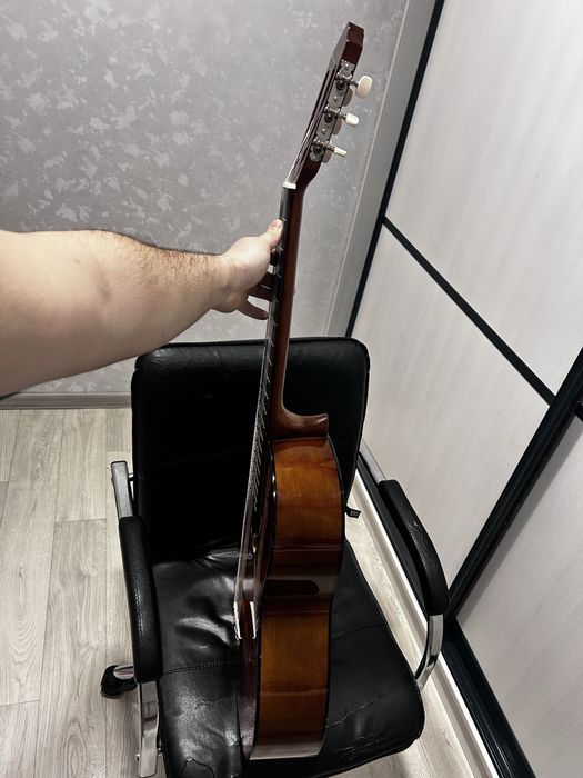 Продам Гитару Yamaha