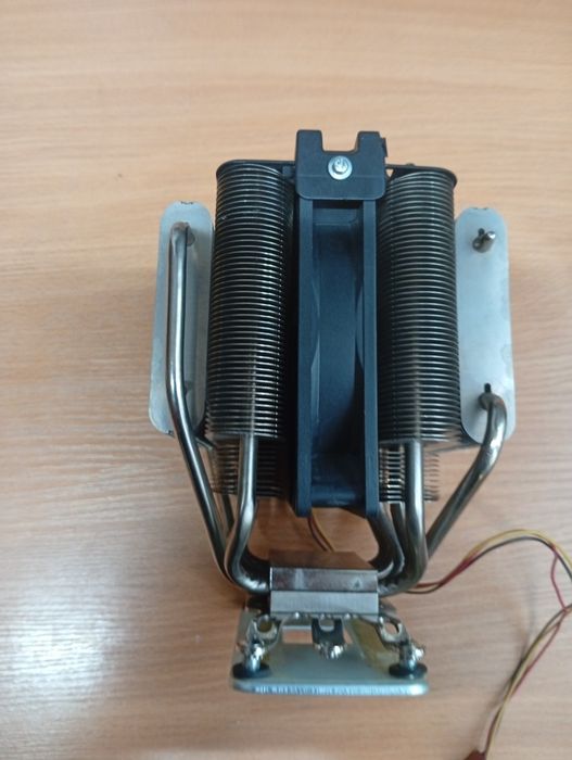 Продам кулер для процессора Cooler Master V 8 на Am 3