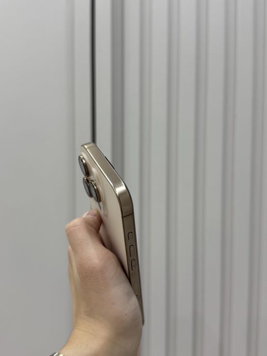 Iphone 16 pro продам