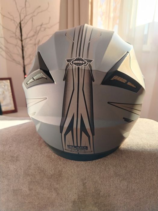 Vând casca moto, trotineta