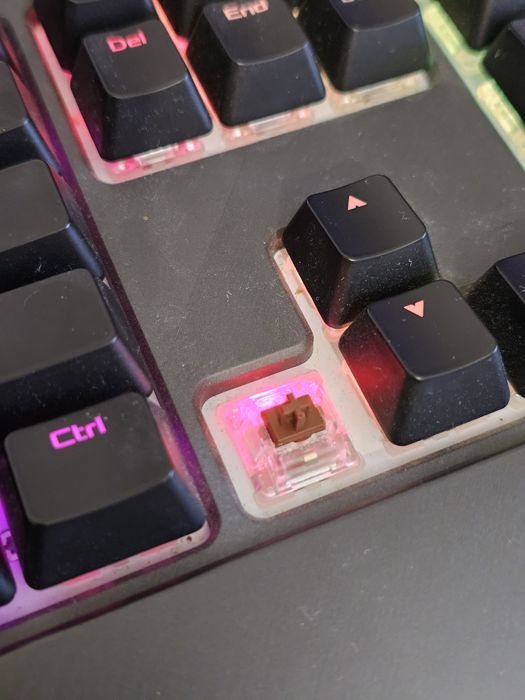 Tastatura gaming mecanica Asus Rog strix flare