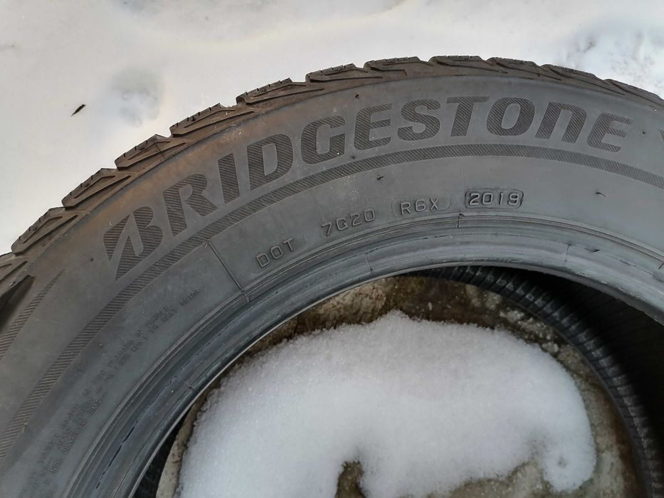 205/60/16 1бр.Bridgestone Зимна гума