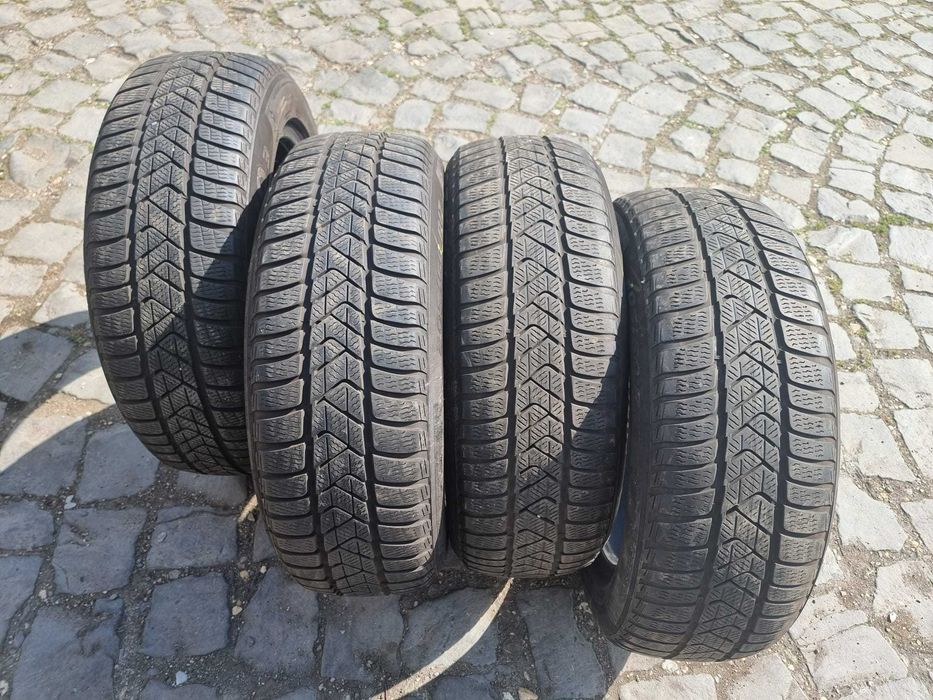 4 Anvelope de IARNA 205.60.17 'Pirelli' [dot 2021];stare Buna
