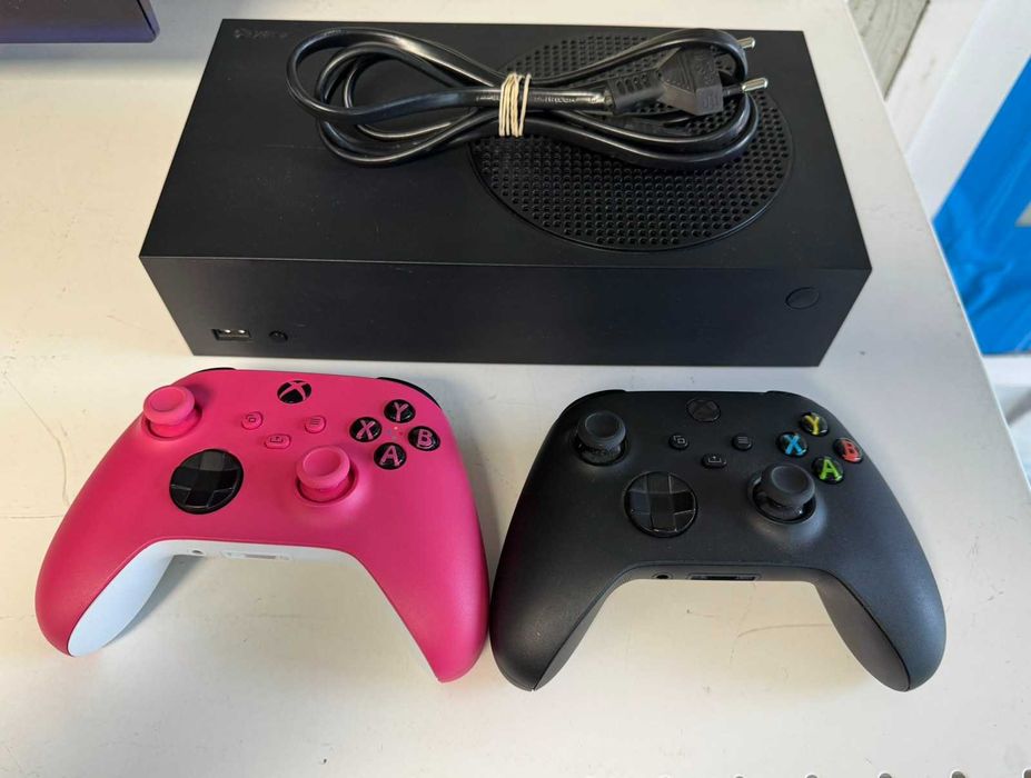 Конзола Xbox Series S - 1TB Digital+2 джойстика