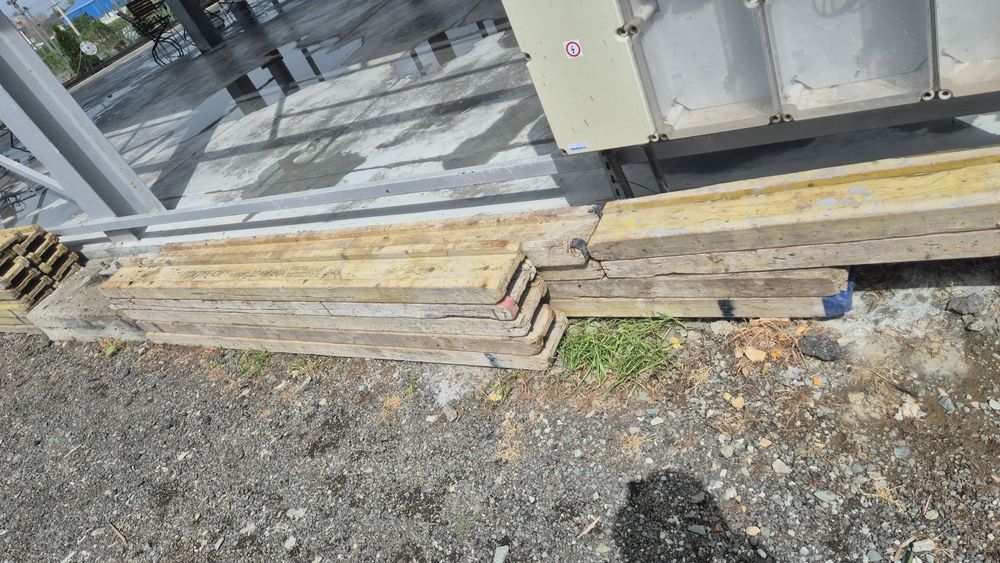 Grinzi doka constructii