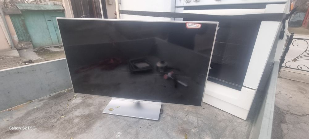 Срочно продам тилвезор 42