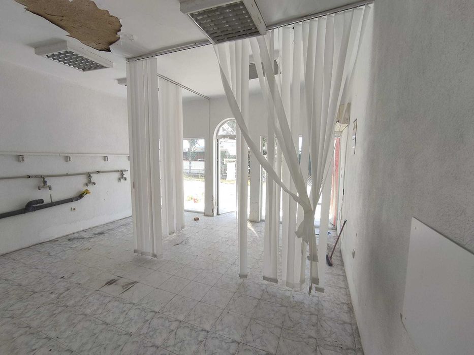 Дава се под наем Промишлена сграда в к.к. Златни пясъци - 52 кв.м за 255 € - Снимка #5