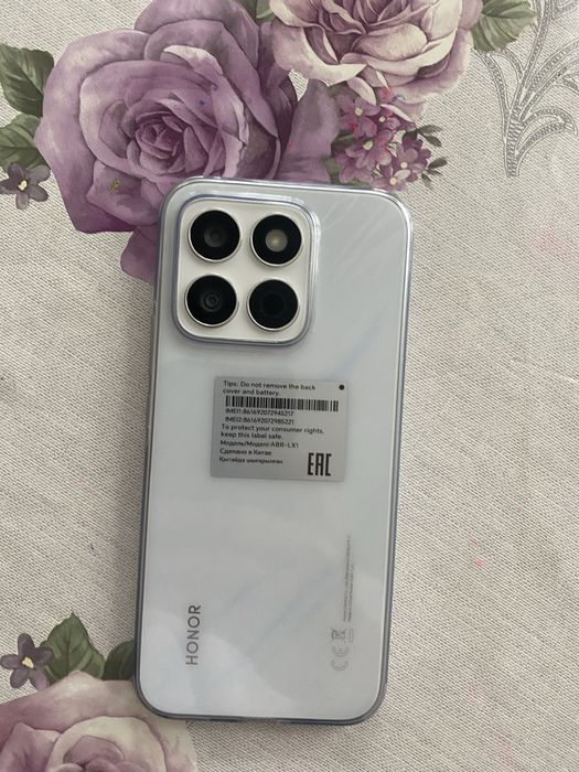 Хонор x8c на 256 гб