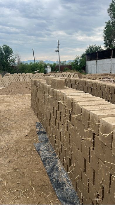 Станок  саманный кирпич