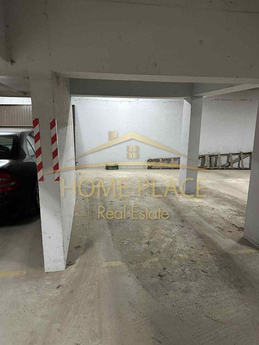 Паркомясто в района на  “Конфуто”