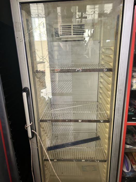 Холодильник  30000