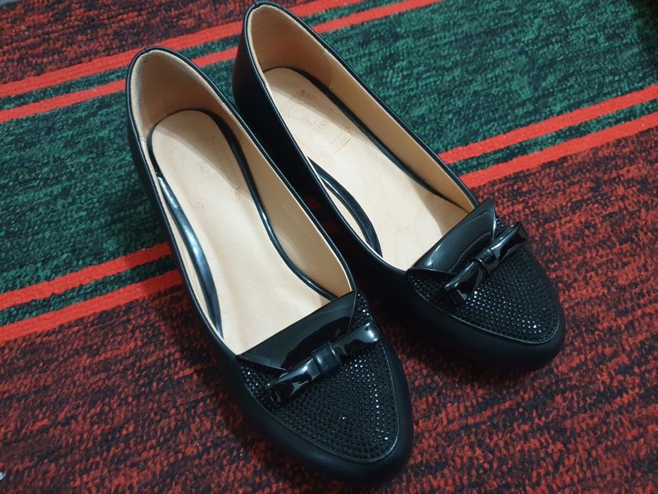 Туфли на небольшом каблучке