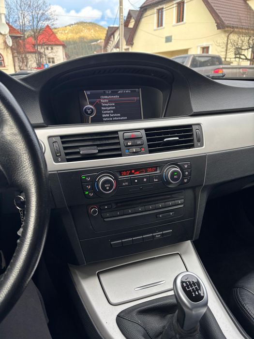 Vând BMW E91 2.0D