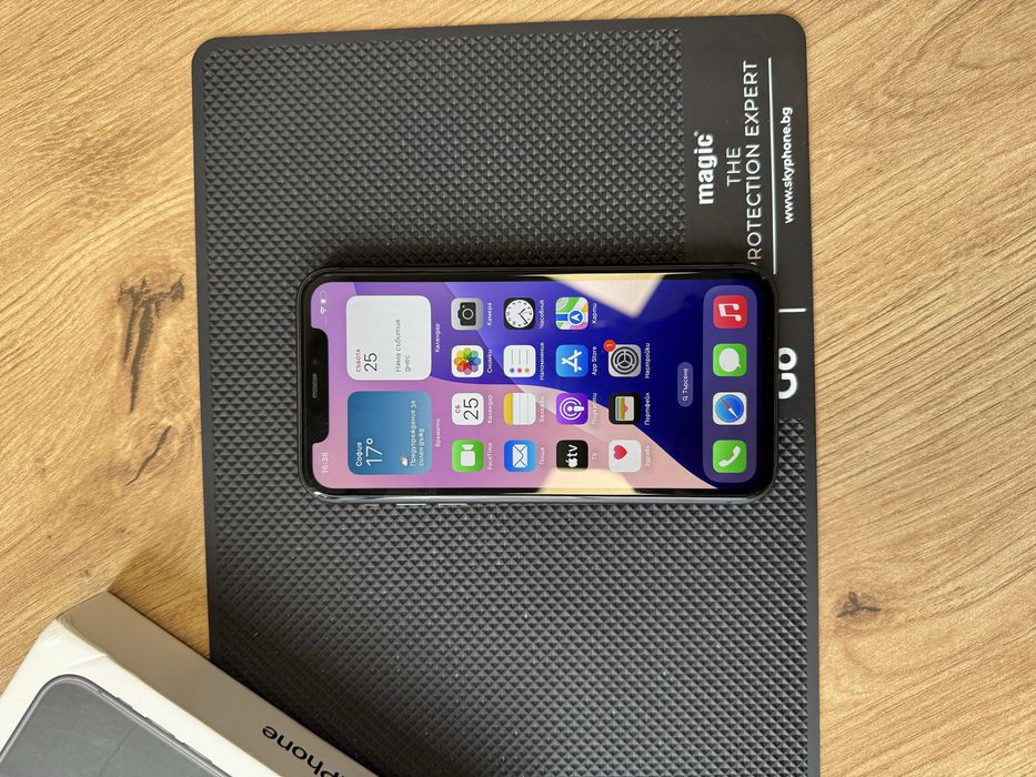 Продавам/Бартер Iphone 11 като НОВ 86% живот  батерия