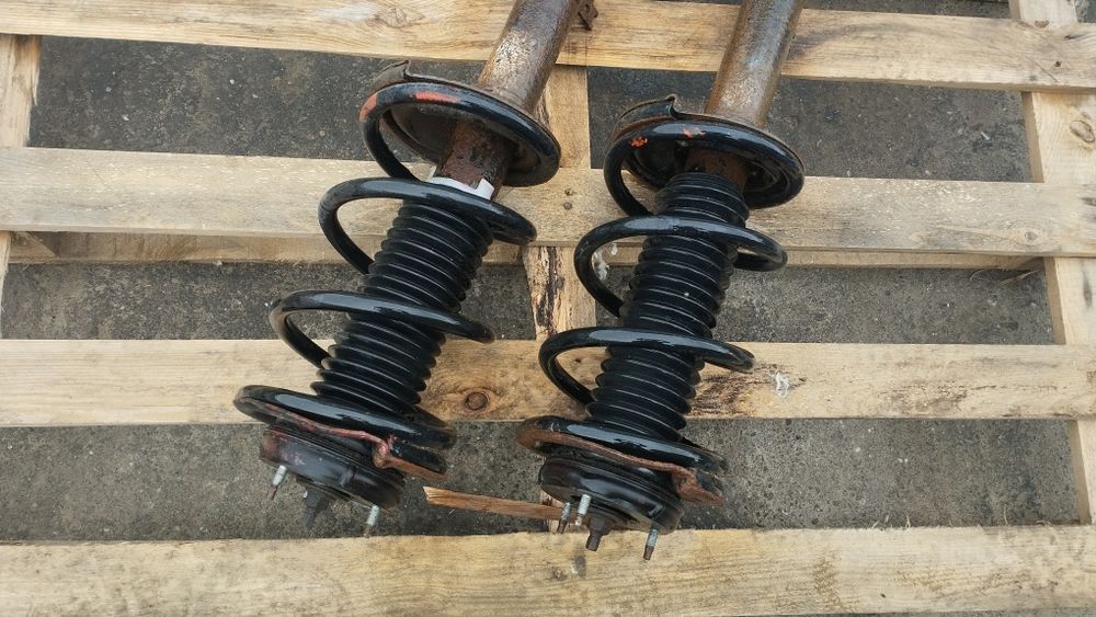 Предни амортисьори Форд Транзит / Ford Tranzit