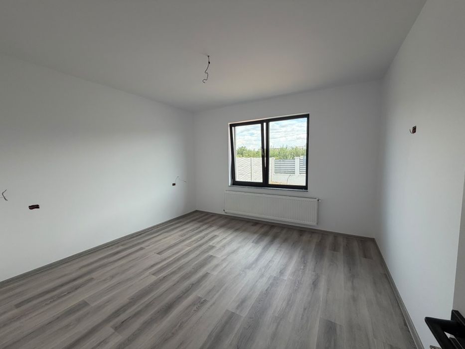 Casa de vânzare zona Căpșunărie Craiova