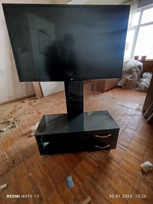 Продается подставка для телевизора